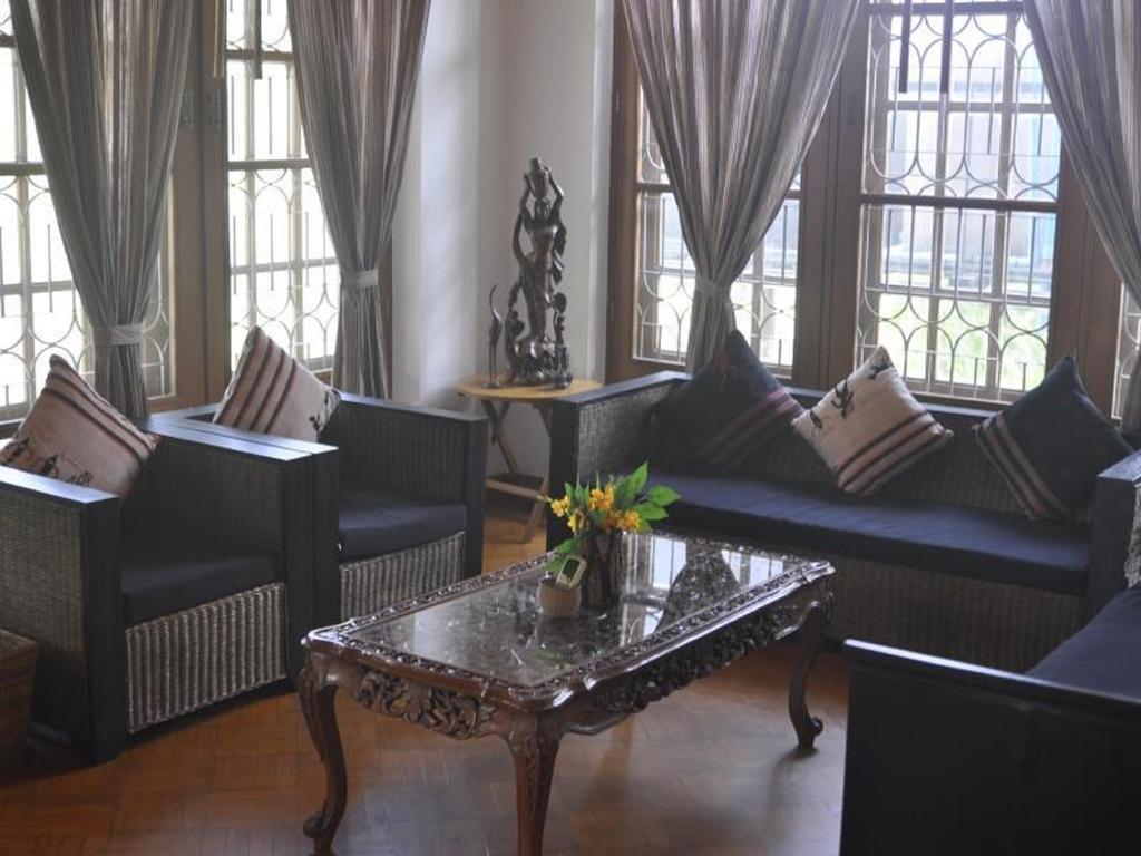 Classique Inn Yangon Ngoại thất bức ảnh