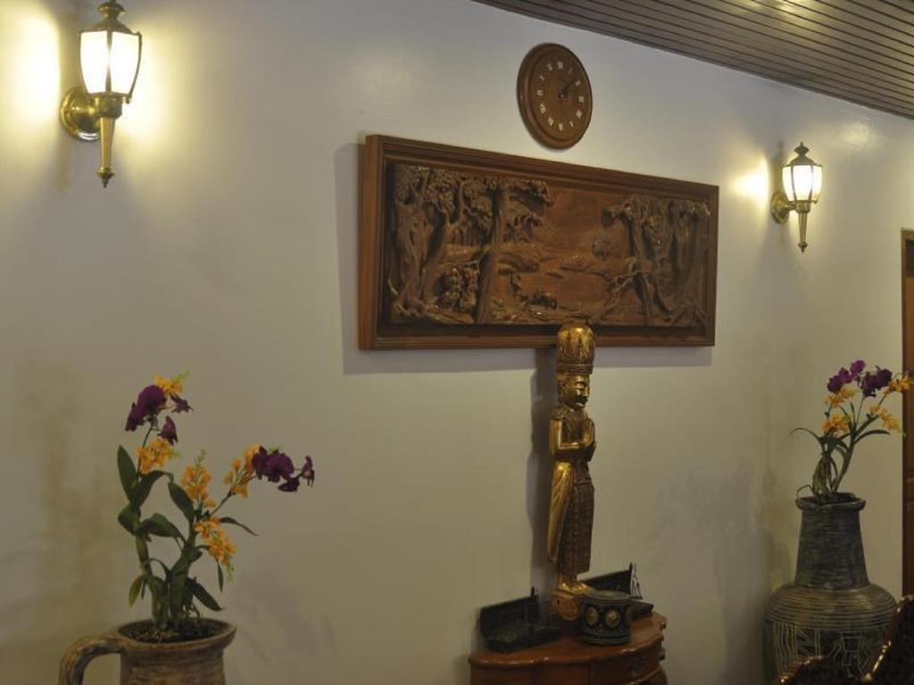Classique Inn Yangon Ngoại thất bức ảnh