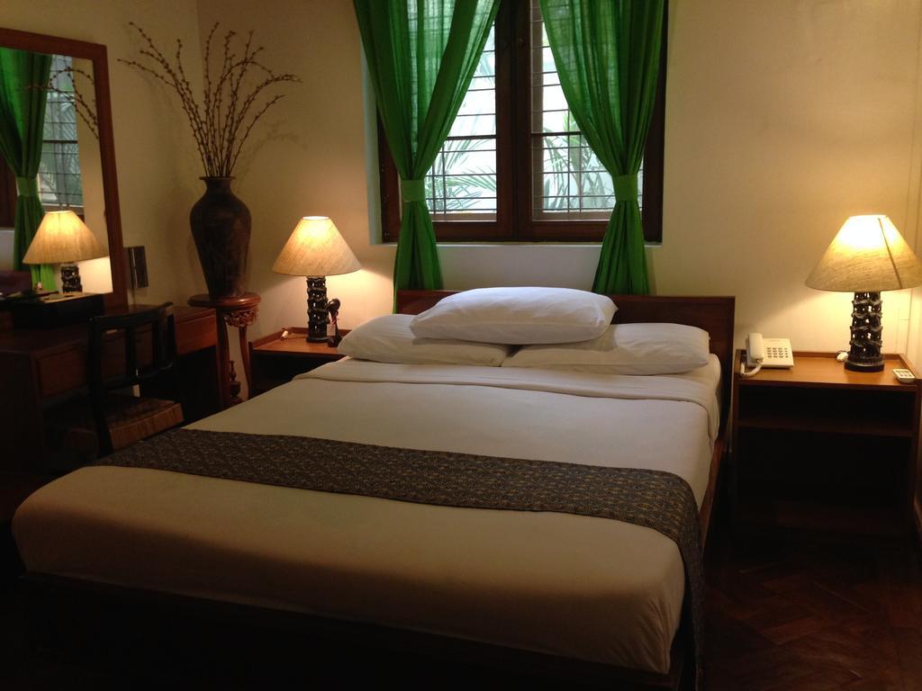 Classique Inn Yangon Ngoại thất bức ảnh