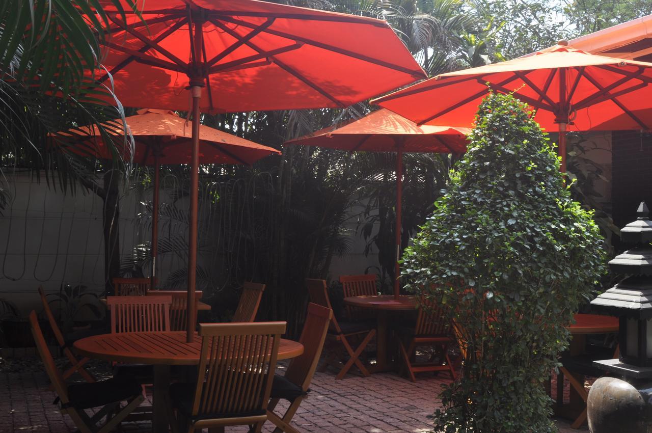 Classique Inn Yangon Ngoại thất bức ảnh