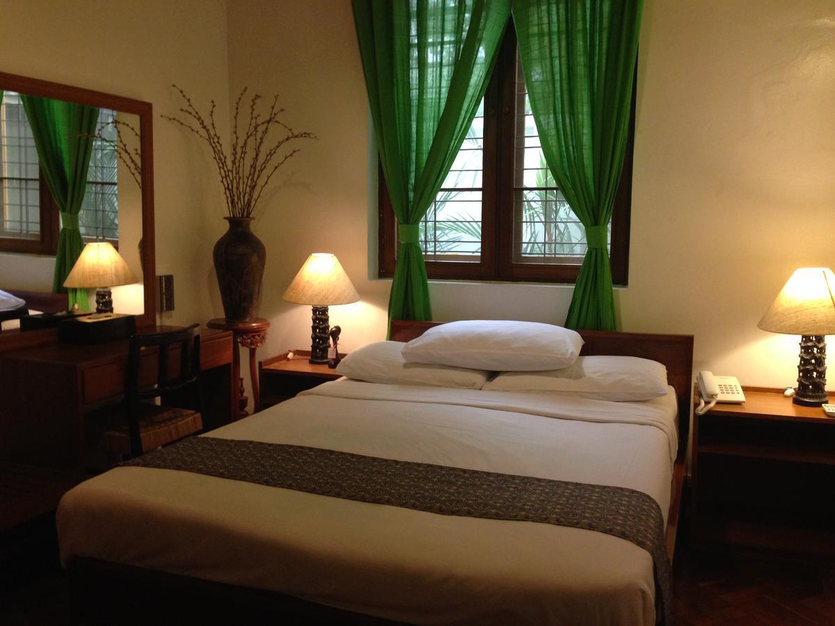Classique Inn Yangon Ngoại thất bức ảnh